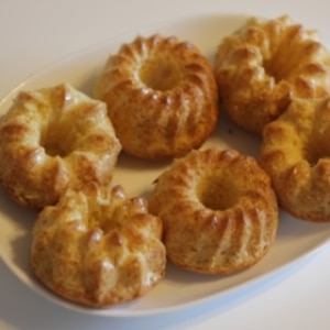 ホットケーキMIXで簡単ポンデ型焼きドーナッツ